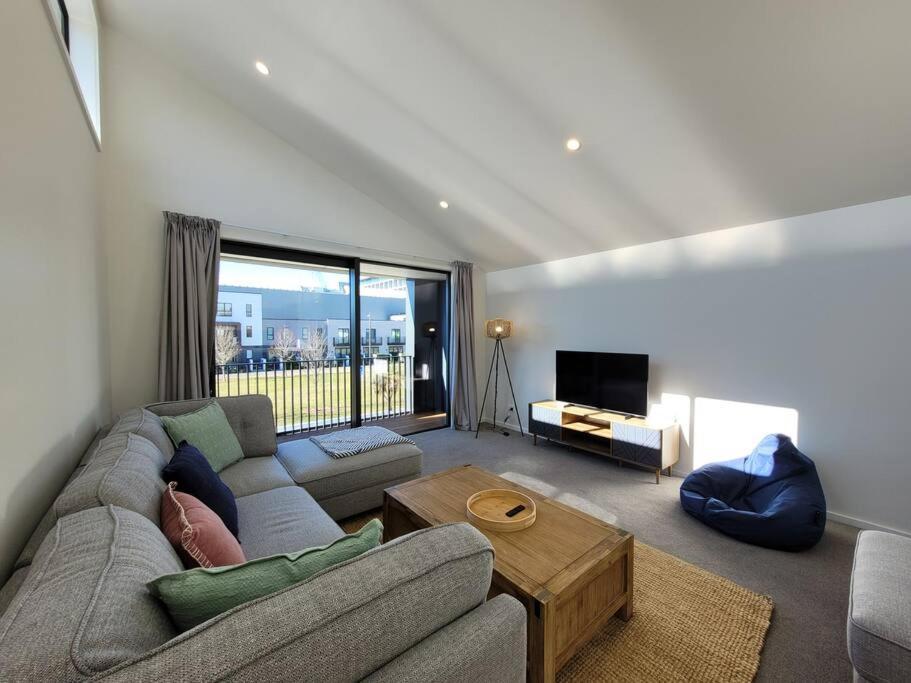 Downtown Apartment Крайстчёрч Экстерьер фото