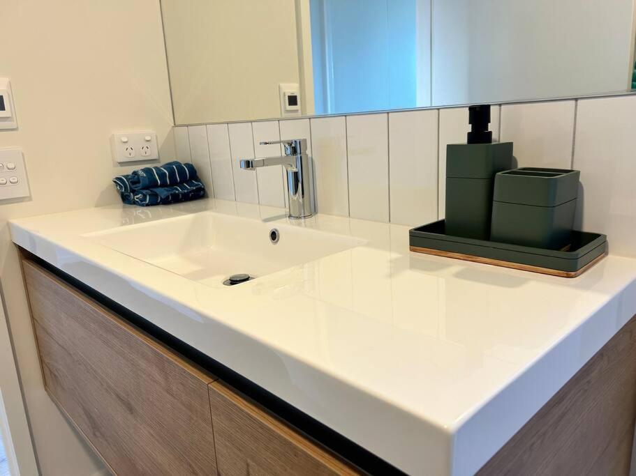 Downtown Apartment Крайстчёрч Экстерьер фото
